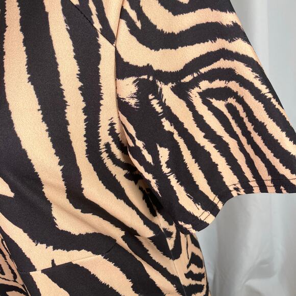 Queen B Maternity Animal Print Midi Dress Tan Black Size 16 Short Sleeve Zip - Picture 10 of 16